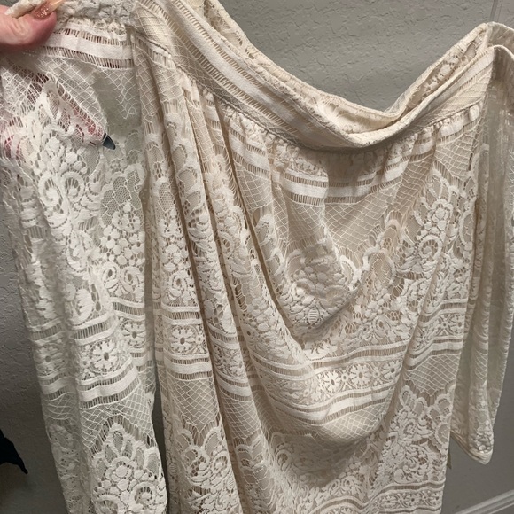 David’s bridal ivory dress - Picture 2 of 2